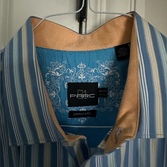 Men’s Formal Dress Shirt - Picture 3 of 3